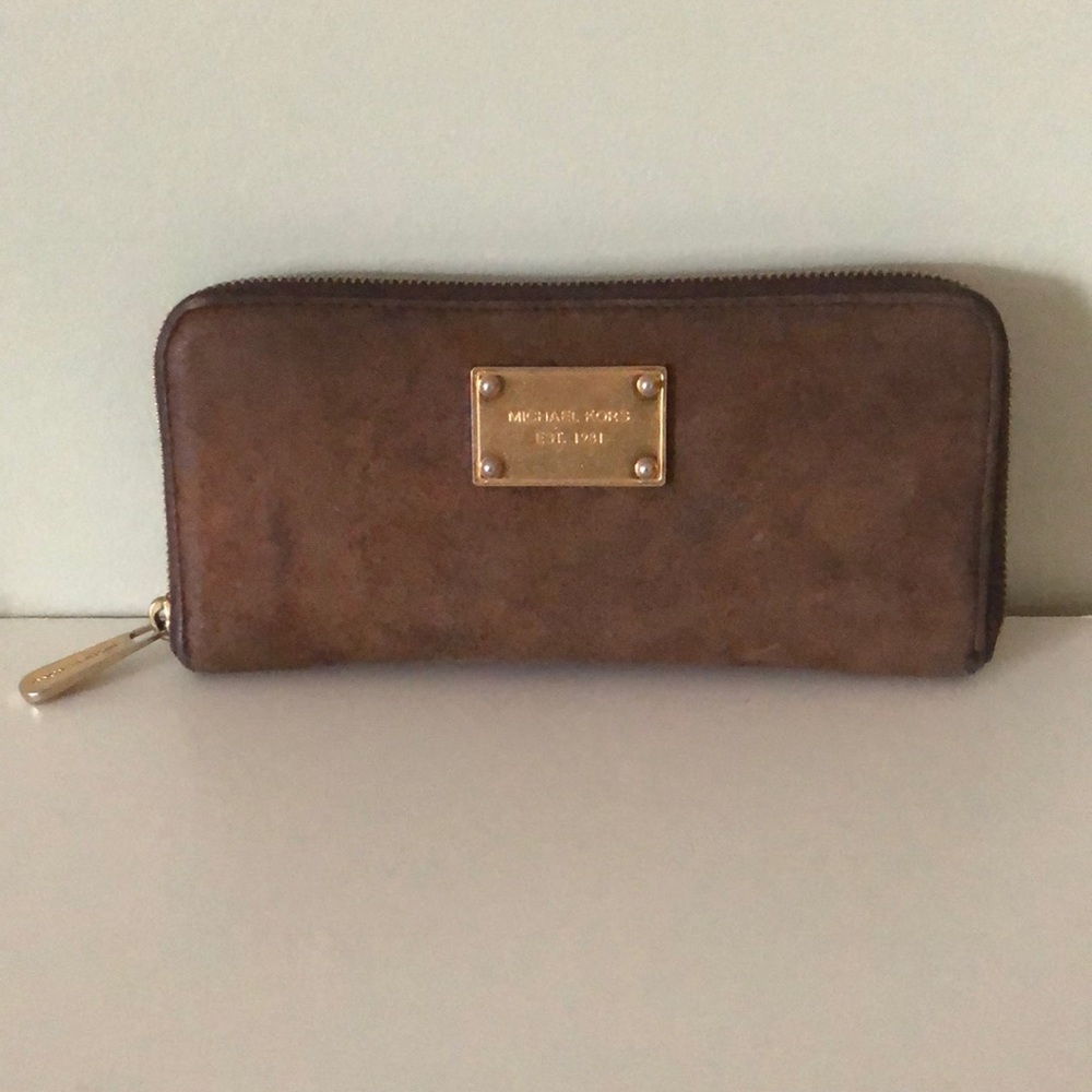Michael Kors Suede Wallet